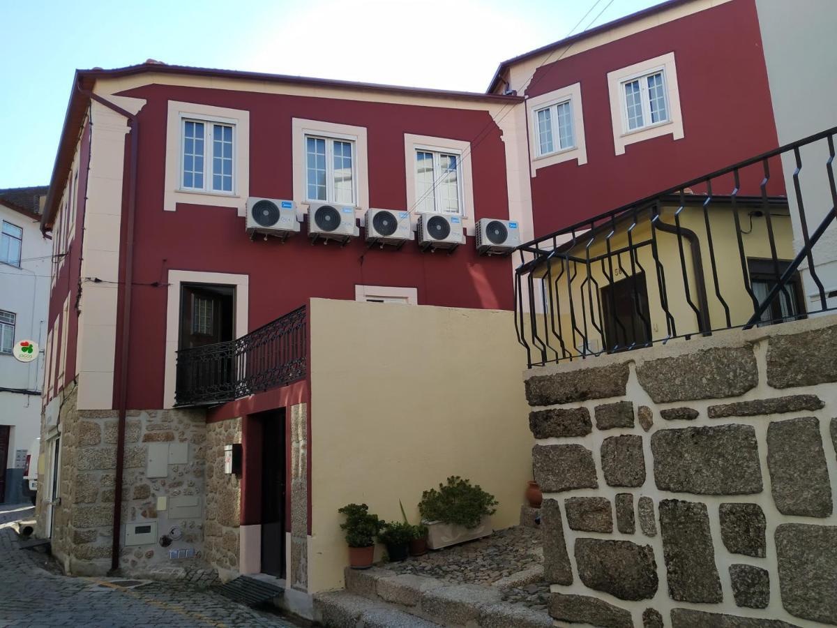 Hostel EntreSocalcos Loriga Exterior foto